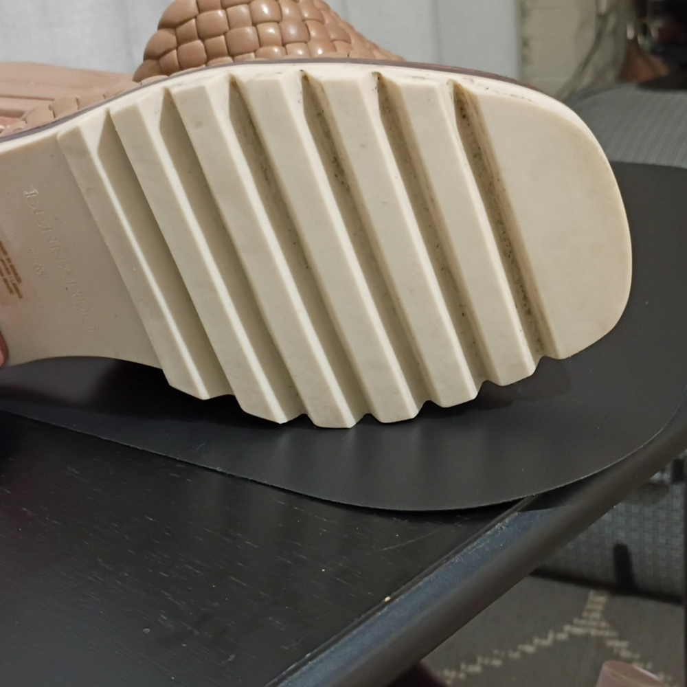 Bernardo Sylvie Woven Woven Slide Sandals.Never Wear. - Picture 7 of 10